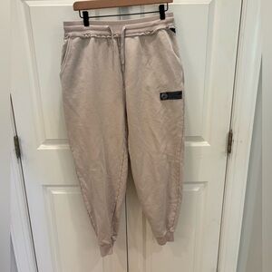 NWOT Alphaathlerte Very Terry Jogger Beige Large